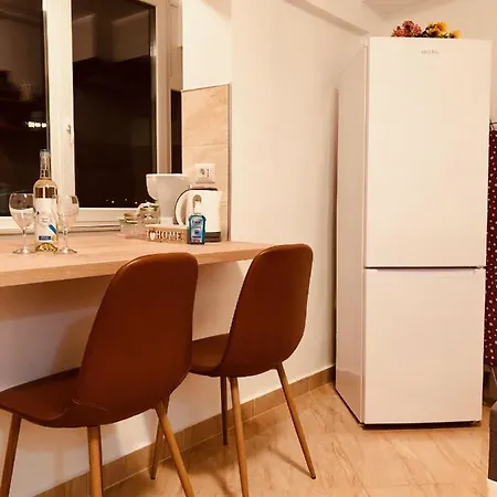 Joy City Sanatatii Apartment *