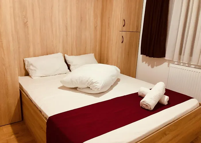 Joy City Sanatatii Apartment *