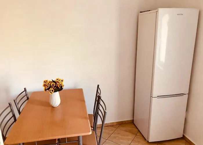 Joy City Sanatatii Apartment *